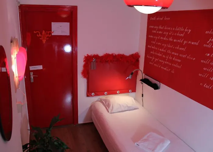 Greenhouse Effect 2* Amsterdam